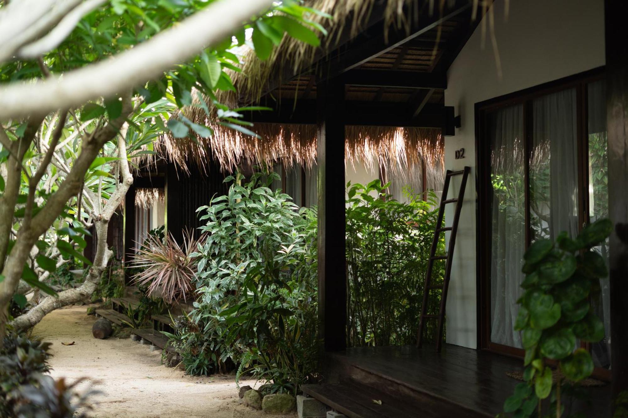 Balay Kogon Hotel Carles Bagian luar foto