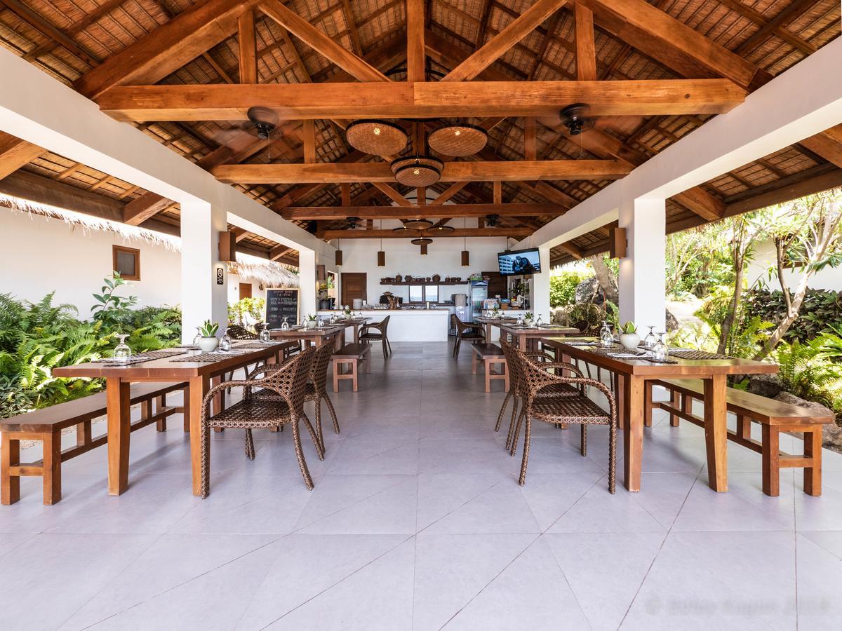 Balay Kogon Hotel Carles Bagian luar foto