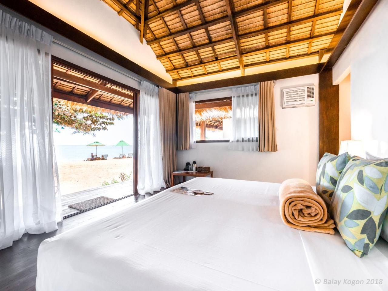 Balay Kogon Hotel Carles Bagian luar foto